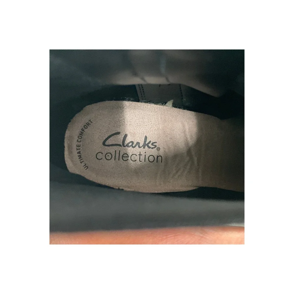 Clarks Kepley‎ Erin Ankle Boots Women 7M Grey Snake Synthetic Kitten Heel Boho